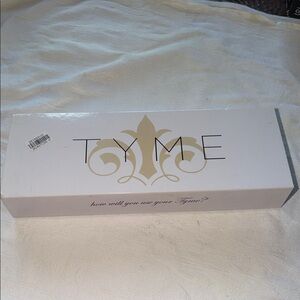 TYME 2 in 1 Styling Tool Box in White and Gold. NIB